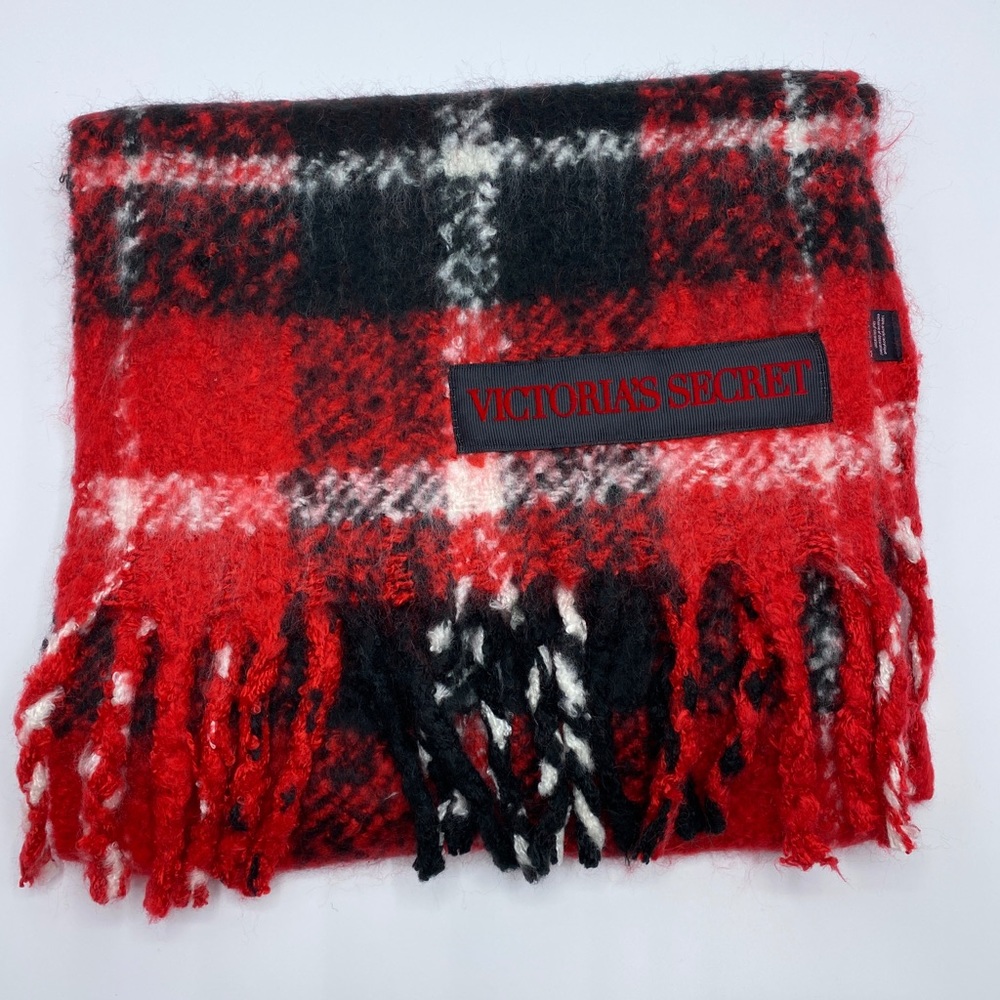 Victoria Secret Scarf!